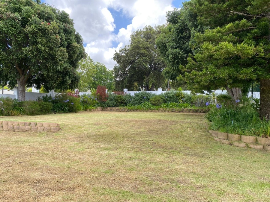 5 Bedroom Property for Sale in Constantia Western Cape